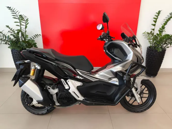 Adv 150