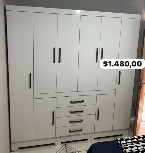 Guarda roupa