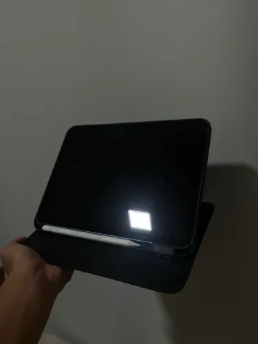 iPad 11 128gb A16 Novo acompanha capinha e caneta