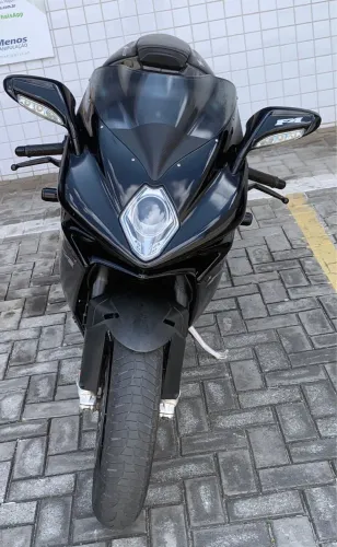Mv agusta F4
