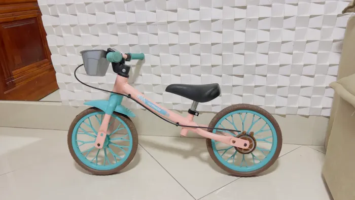 Bicicleta de equilíbrio