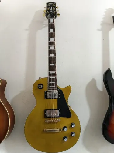 Guitarra Legacy Les Paul GoldTop (Não Aceito Trocas)