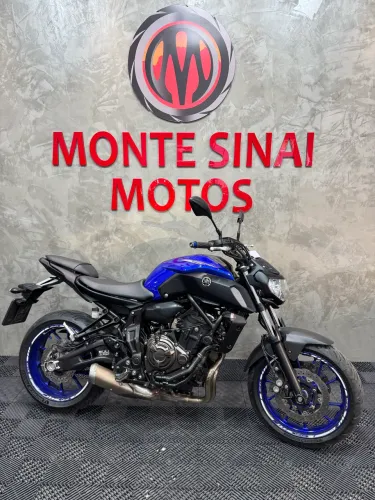 YAMAHA MT 07 ABS