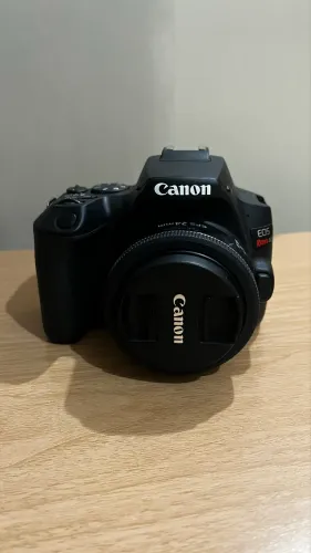 Câmera Canon na Promoção