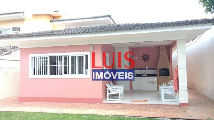 Casa com 3 dormitórios à venda, 160 m² por R$ 1.300.000,00 - Piratininga - Niterói/RJ