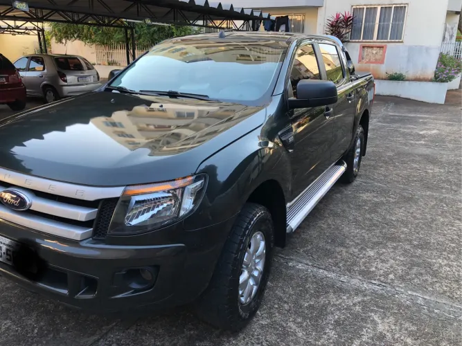 Ford Ranger XLS 3.2 20V 4X4 CD Diesel Mec. 2014