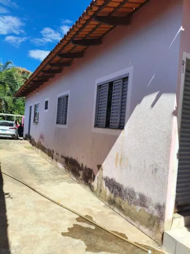 CASA À VENDA EM LAGOLÂNDIA - PIRENÓPOLIS/GO<br>