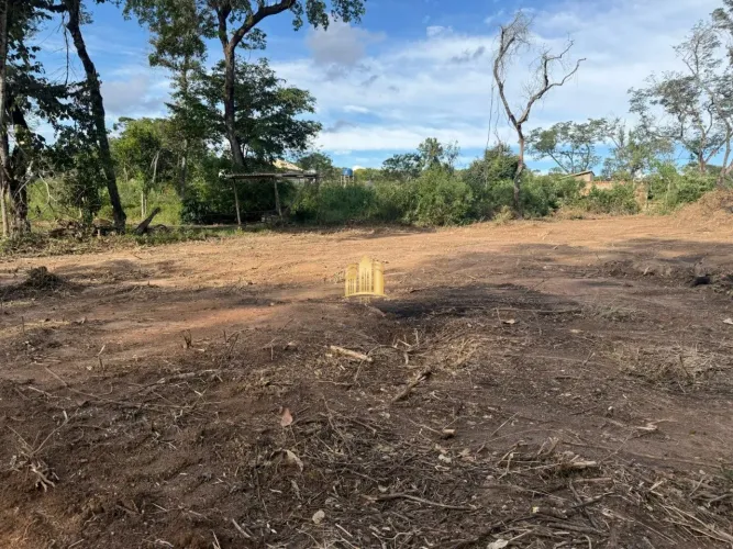 Terreno Plano à Venda em Esmeraldas ? 1.000m² Próximo ao Dumaville por R$80 Mil, Ideal par