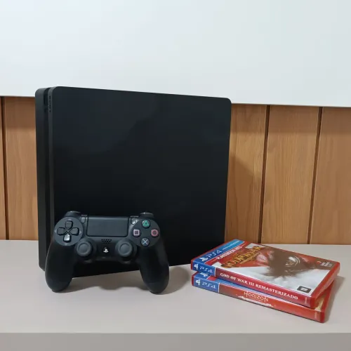 PS4 1TB + 2 Jogos