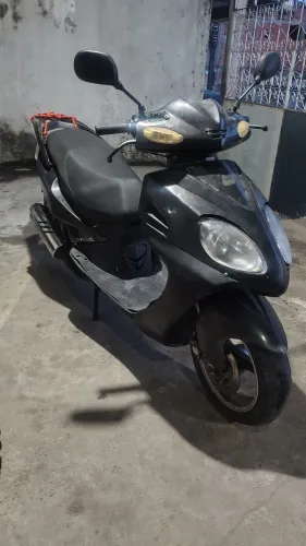 Vendo Moto Sundown 125