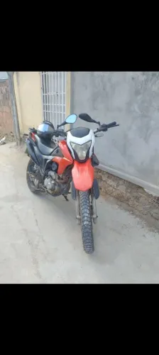 Bros 160