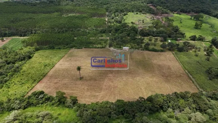 Terrenos em loteamento em Mateus Leme! Ótima Oportunidade.