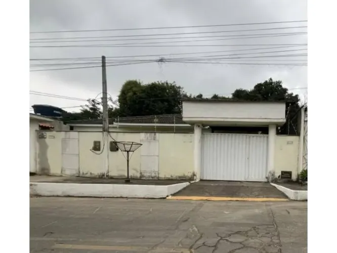 Casa em Leilão - Chácaras de Inoa - Maricá - RJ