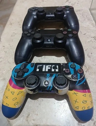 Lote 3 Controles PS4 leia a descrição