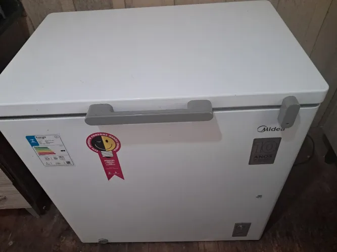 Frizzer midea 198 litros