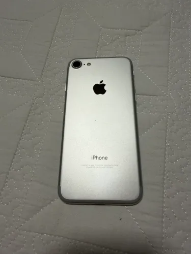 iPhone 7 128GB Prata