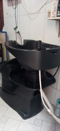 Vendo material para salão de beleza