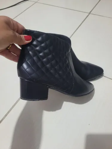 Bota