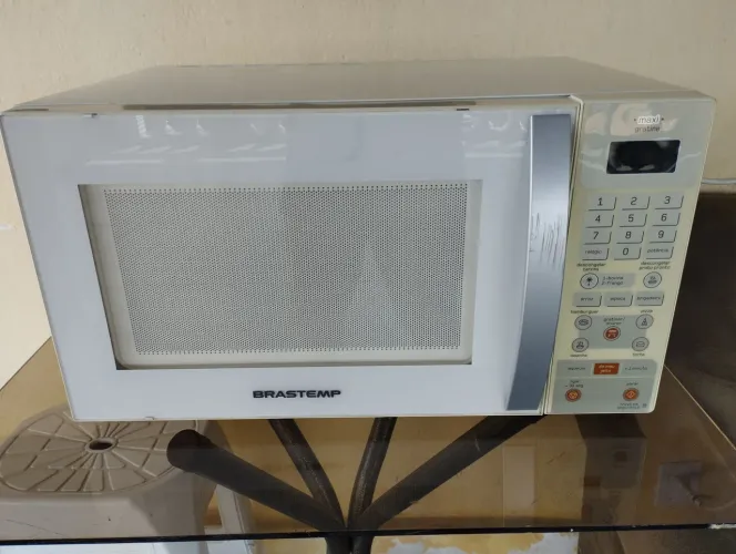 Microondas Brastemp maxi gratine com grill