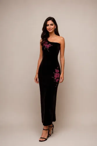 VESTIDO LONGO DE FESTA EM VELUDO - MARROM CHOCOLATE | TAMANHO P