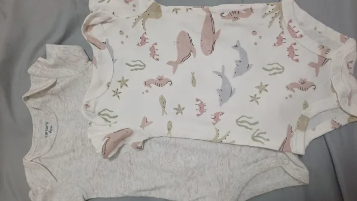 Bodys carters 6meses