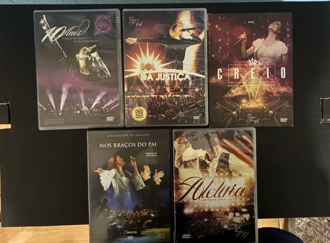 DVDs Diante do Trono
