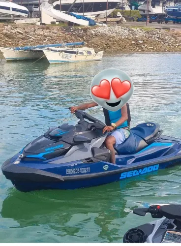 Jetski 8 cotas