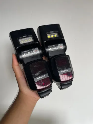 Kit 2 Flashes Yongnuo YN968EX-RT + Rádio YN-E3-RT II + 4x Pilhas Eneloop (TTL/HSS)