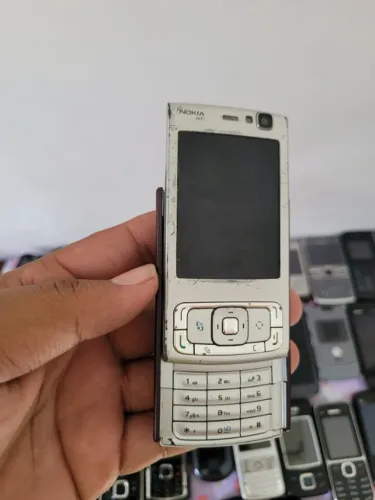 Nokia N95 Celular Antigo Relíquia - Funcionando - Item de Colecionador