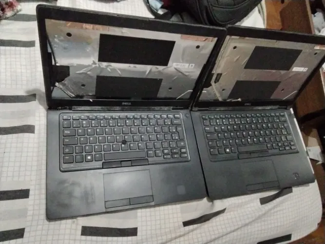 Lote 2 notebooks Dell 5490 pra retirar peças no estado como está