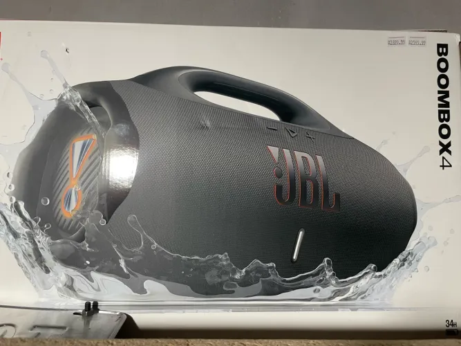 Vendo JBL bombox 4