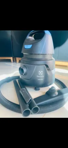 Aspirador de Pó Electrolux (usado)