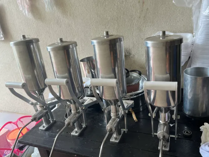 4 doceiras recheadeira 2 litros para churros 