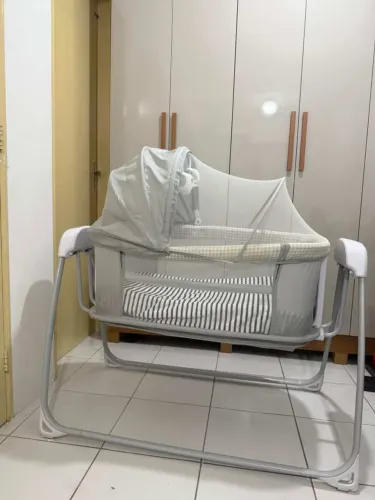 Berço elétrico que balança 