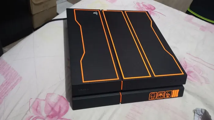 PS4 Fat Edição Limitada Call of Duty - Leia a descrição
