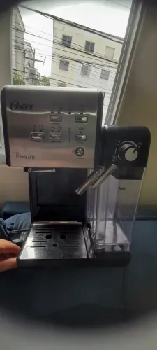 Cafeteira Oster 450/Air fryer 350