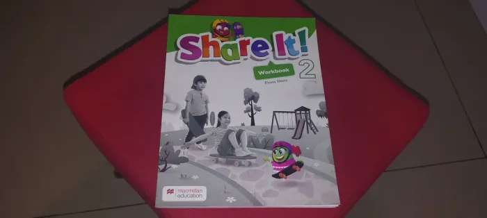 Livro Shar it! Workbook 2 