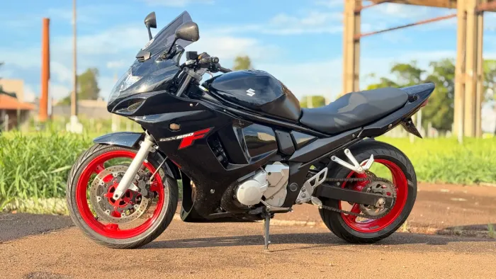 Suzuki GSX 650 F 2010