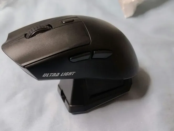 Mouse Gamer sem fio  + Dock de carregamento
