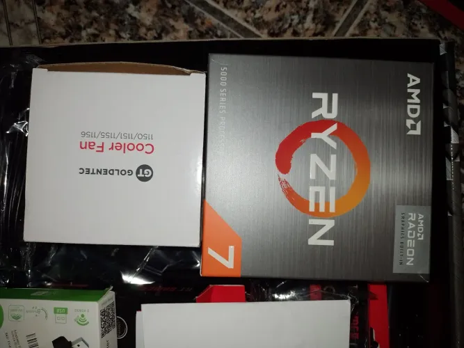 AMD RYZEN 7 5700G