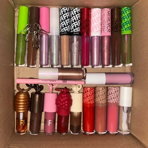 coleção de gloss FRANCINY EHLKE