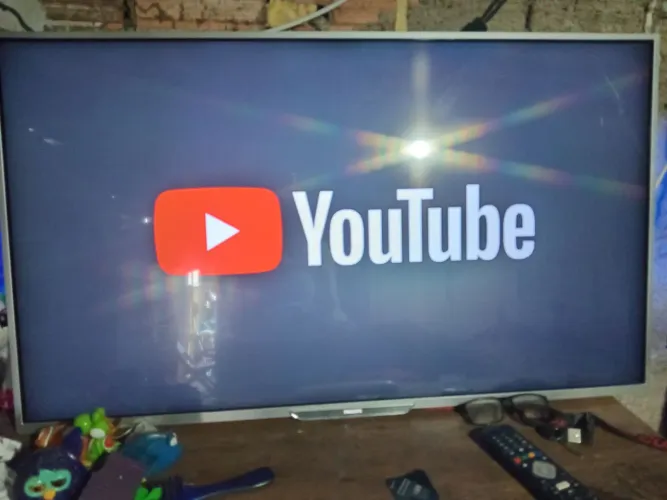 Tv smart com led