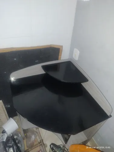 Bancada de estudo e trabalho