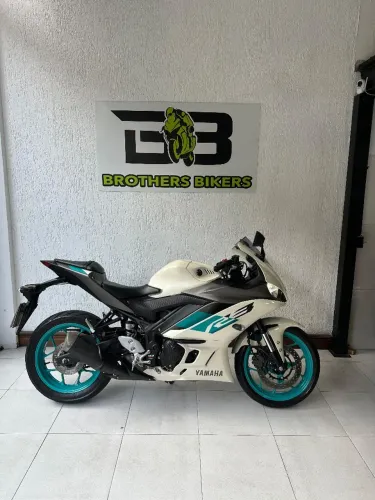 YAMAHA YZF R3 ABS