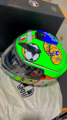 Capacete AGV k1