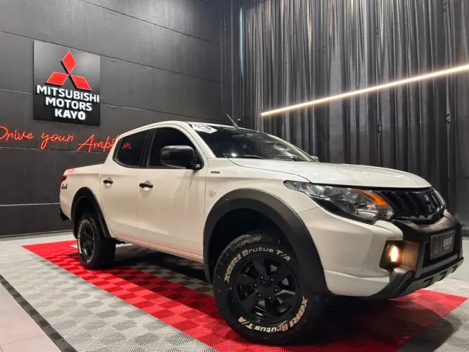 Mitsubishi L200 Triton Sport Outdoor 2.4 4X4 Dies 2023