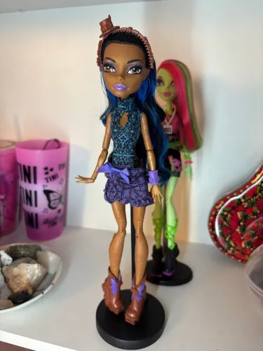 Monster High Robecca G1