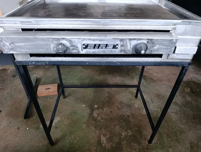 Chapa, coifa, liquidificador inox