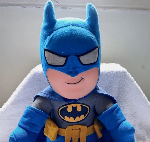 Boneco Batman Pelúcia e Vinil Multibrink