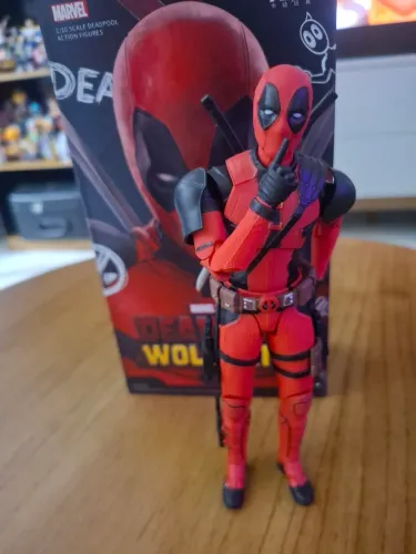 DEADPOOL & WOLVERINE (1BONECO)